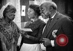 Standbild Negro soldier's Familie Louisville Kentucky USA, 1917, aus Sekunde 33 historischem Filmmaterial Videoclip 65675068087