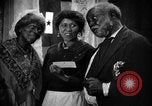Standbild Negro soldier's Familie Louisville Kentucky USA, 1917, aus Sekunde 39 historischem Filmmaterial Videoclip 65675068087