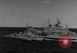 Standbild die Lebensbedingungen an Bord Pazifik, 1953, aus Sekunde 41 historischem Filmmaterial Videoclip 65675068092