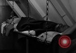 Standbild die Lebensbedingungen an Bord Pazifik, 1953, aus Sekunde 58 historischem Filmmaterial Videoclip 65675068093