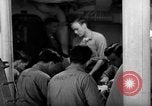 Standbild die Lebensbedingungen an Bord Pazifik, 1953, aus Sekunde 5 historischem Filmmaterial Videoclip 65675068094