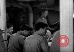 Standbild die Lebensbedingungen an Bord Pazifik, 1953, aus Sekunde 11 historischem Filmmaterial Videoclip 65675068094