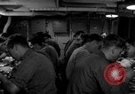 Standbild die Lebensbedingungen an Bord Pazifik, 1953, aus Sekunde 29 historischem Filmmaterial Videoclip 65675068094