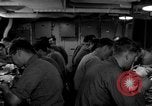 Standbild die Lebensbedingungen an Bord Pazifik, 1953, aus Sekunde 30 historischem Filmmaterial Videoclip 65675068094