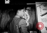 Immagine di Il coreano sailor reclute in aula Jinhae Corea, 1954, secondo 8 filmato di repertorio 65675068098