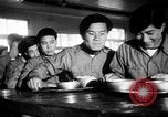 Immagine di Il coreano sailor reclute in aula Jinhae Corea, 1954, secondo 54 filmato di repertorio 65675068098