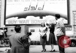 Immagine di Dorothy Lamour durante la seconda guerra mondiale Hollywood Los Angeles California USA, 1943, secondo 19 filmato di repertorio 65675068108