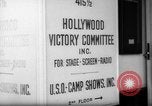 Immagine di Dorothy Lamour durante la seconda guerra mondiale Hollywood Los Angeles California USA, 1943, secondo 61 filmato di repertorio 65675068108