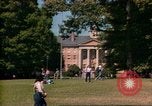 Standbild Studenten an der Universität von Kalifornien Berkeley Berkeley California USA, 1980, aus Sekunde 11 historischem Filmmaterial Videoclip 65675068147