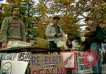 Standbild Studenten an der Universität von Kalifornien Berkeley Berkeley California USA, 1980, aus Sekunde 22 historischem Filmmaterial Videoclip 65675068147