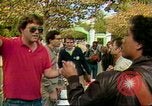 Standbild Studenten an der Universität von Kalifornien Berkeley Berkeley California USA, 1980, aus Sekunde 36 historischem Filmmaterial Videoclip 65675068147