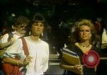 Standbild Studenten an der Universität von Kalifornien Berkeley Berkeley California USA, 1980, aus Sekunde 37 historischem Filmmaterial Videoclip 65675068147