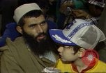 Standbild Menschen in Afghanistan verwundet in der sowjetischen Besetzung Washington DC USA, 1984, aus Sekunde 16 historischem Filmmaterial Videoclip 65675068149