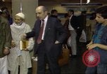 Standbild Menschen in Afghanistan verwundet in der sowjetischen Besetzung Washington DC USA, 1984, aus Sekunde 18 historischem Filmmaterial Videoclip 65675068149