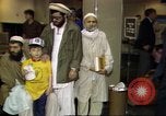 Standbild Menschen in Afghanistan verwundet in der sowjetischen Besetzung Washington DC USA, 1984, aus Sekunde 21 historischem Filmmaterial Videoclip 65675068149