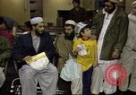 Standbild Menschen in Afghanistan verwundet in der sowjetischen Besetzung Washington DC USA, 1984, aus Sekunde 25 historischem Filmmaterial Videoclip 65675068149