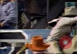 Immagine di Toro di equitazione United States USA, 1984, secondo 29 filmato di repertorio 65675068151