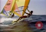 Immagine di Windsurf United States USA, 1984, secondo 14 filmato di repertorio 65675068152