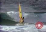 Immagine di Windsurf United States USA, 1984, secondo 33 filmato di repertorio 65675068152