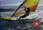Immagine di Windsurf United States USA, 1984, secondo 37 filmato di repertorio 65675068152