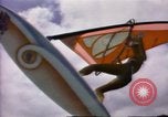Immagine di Windsurf United States USA, 1984, secondo 41 filmato di repertorio 65675068152