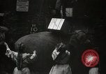 Standbild British Tea centenary London England Vereinigtes Königreich, 1939, aus Sekunde 9 historischem Filmmaterial Videoclip 65675068174