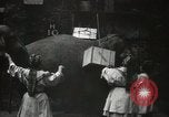 Standbild British Tea centenary London England Vereinigtes Königreich, 1939, aus Sekunde 12 historischem Filmmaterial Videoclip 65675068174