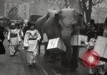Standbild British Tea centenary London England Vereinigtes Königreich, 1939, aus Sekunde 27 historischem Filmmaterial Videoclip 65675068174