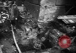 Standbild Ausschreitungen Manchester England, 1939, aus Sekunde 12 historischem Filmmaterial Videoclip 65675068180
