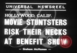 Standbild Stuntmen Hollywood Los Angeles California USA, 1939, aus Sekunde 4 historischem Filmmaterial Videoclip 65675068186
