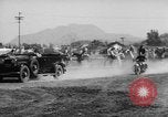 Standbild Stuntmen Hollywood Los Angeles California USA, 1939, aus Sekunde 19 historischem Filmmaterial Videoclip 65675068186