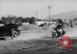 Standbild Stuntmen Hollywood Los Angeles California USA, 1939, aus Sekunde 20 historischem Filmmaterial Videoclip 65675068186