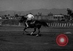 Standbild Stuntmen Hollywood Los Angeles California USA, 1939, aus Sekunde 60 historischem Filmmaterial Videoclip 65675068186