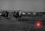 Standbild Stuntmen Hollywood Los Angeles California USA, 1939, aus Sekunde 61 historischem Filmmaterial Videoclip 65675068186