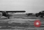 Standbild Piper Cub Flugzeuge Camden New Jersey USA, 1939, aus Sekunde 32 historischem Filmmaterial Videoclip 65675068187