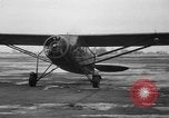 Standbild Piper Cub Flugzeuge Camden New Jersey USA, 1939, aus Sekunde 35 historischem Filmmaterial Videoclip 65675068187