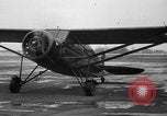 Standbild Piper Cub Flugzeuge Camden New Jersey USA, 1939, aus Sekunde 36 historischem Filmmaterial Videoclip 65675068187