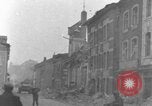Standbild Bombardierung von Bastogne Belgien, 1944, aus Sekunde 3 historischem Filmmaterial Videoclip 65675068193