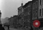 Standbild Bombardierung von Bastogne Belgien, 1944, aus Sekunde 10 historischem Filmmaterial Videoclip 65675068193
