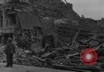Standbild Bombardierung von Bastogne Belgien, 1944, aus Sekunde 14 historischem Filmmaterial Videoclip 65675068193