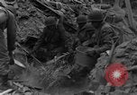 Standbild Bombardierung von Bastogne Belgien, 1944, aus Sekunde 33 historischem Filmmaterial Videoclip 65675068193