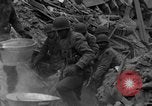 Standbild Bombardierung von Bastogne Belgien, 1944, aus Sekunde 36 historischem Filmmaterial Videoclip 65675068193