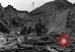 Standbild Bombardierung von Bastogne Belgien, 1944, aus Sekunde 58 historischem Filmmaterial Videoclip 65675068193