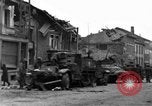 Immagine di Bombardamento di Bastogne Belgio, 1944, secondo 13 filmato di repertorio 65675068194