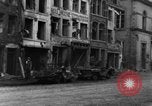 Immagine di Bombardamento di Bastogne Belgio, 1944, secondo 46 filmato di repertorio 65675068194