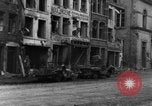 Immagine di Bombardamento di Bastogne Belgio, 1944, secondo 47 filmato di repertorio 65675068194