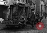 Immagine di Bombardamento di Bastogne Belgio, 1944, secondo 54 filmato di repertorio 65675068194