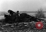 Immagine di Equipaggiamento distrutto Havrenne Belgio, 1944, secondo 26 filmato di repertorio 65675068195