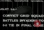 Image match de football Joliet Illinois USA, 1932, de la seconde 1 séquences d'archives historiques vidéo 65675068203