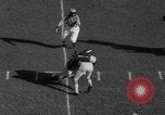 Standbild Fußballspiel Birmingham Alabama USA, 1963, aus Sekunde 24 historischem Filmmaterial Videoclip 65675068210